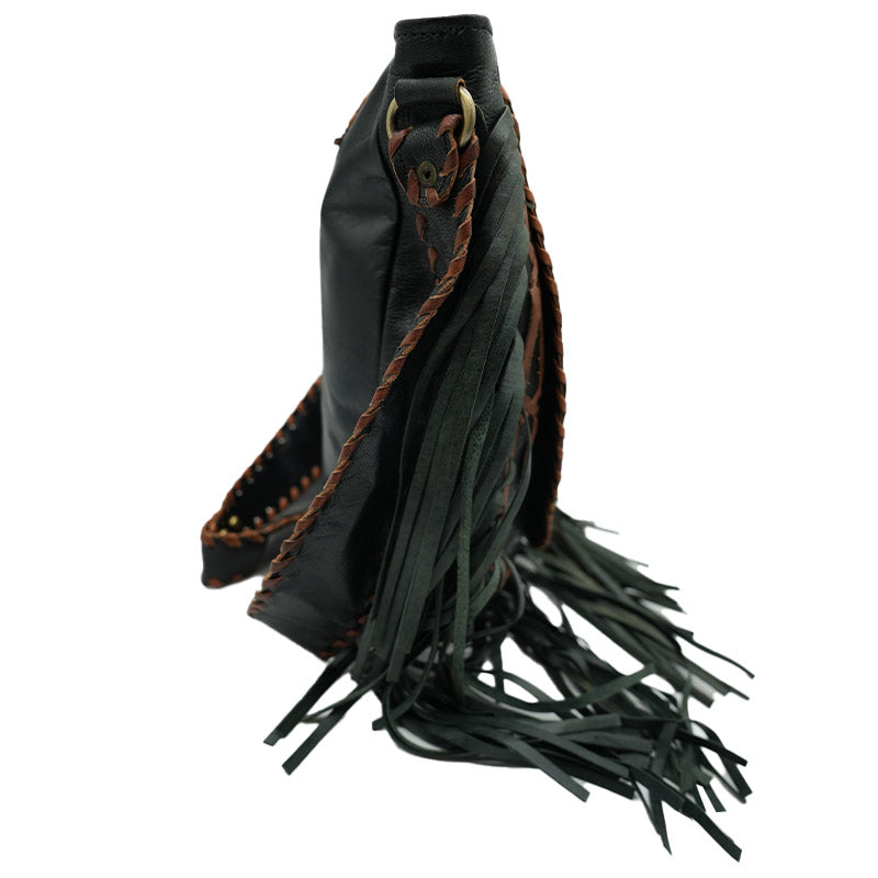 Boho Umhängetasche aus Leder mit Fransen & Handverzierung