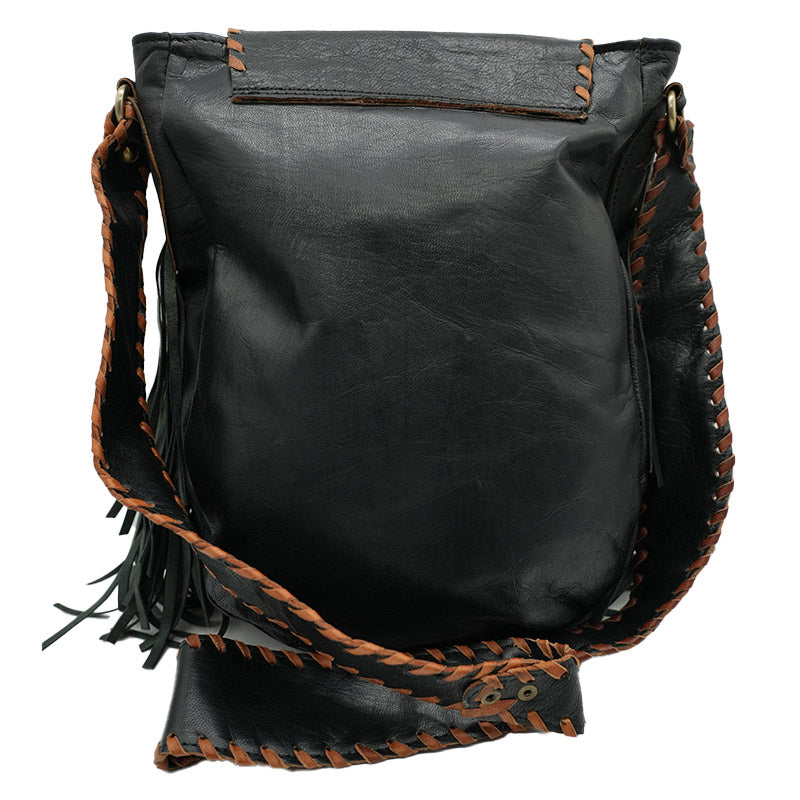 Boho Umhängetasche aus Leder mit Fransen & Handverzierung