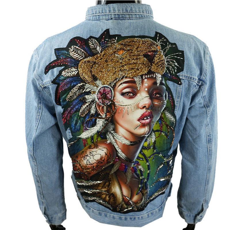 Jeansjacke “Königin des Dschungels”