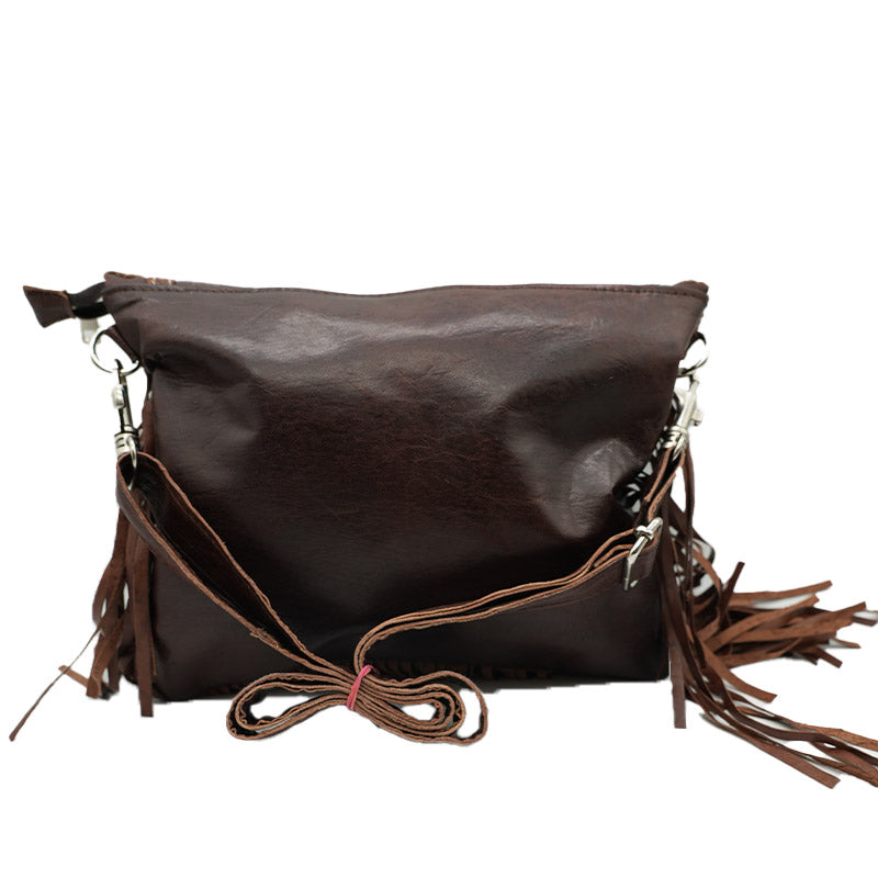 Boho Handtasche aus Leder mit Ziernähten und Schmuckelementen