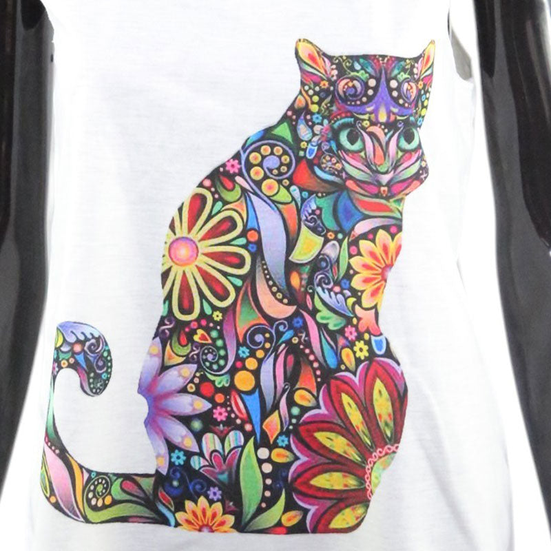 Damen Top Weiß – Bunte Katze mit Blumenmuster