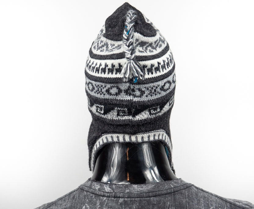 Alpaka Mütze 2in1 (Chullo) Schwarz marmoriert mit diversen Mustern