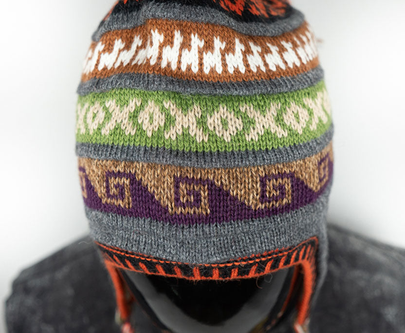 Alpaka Mütze 2in1 (Chullo) Grau mit diversen farbigen Mustern