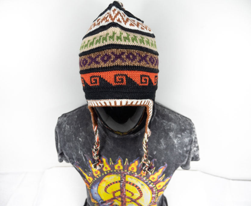 Alpaka Mütze 2in1 (Chullo) schwarz mit diversen farbigen Mustern