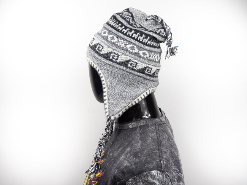 Alpaka Mütze 2in1 (Chullo) Hellgrau marmoriert mit diversen Mustern