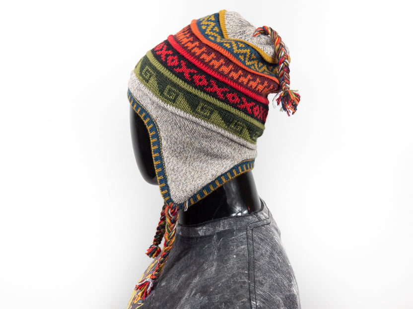 Alpaka Mütze 2in1 (Chullo) braun grau marmoriert mit diversen farbigen Mustern