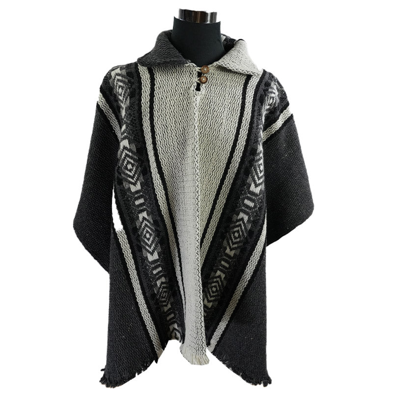 Poncho aus Wolle 03